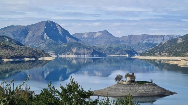 Les Apparts De La Tourronde Chorges Eksteriør billede